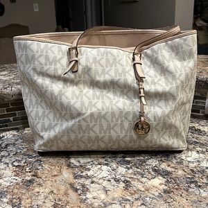 Michael Kors Tote
